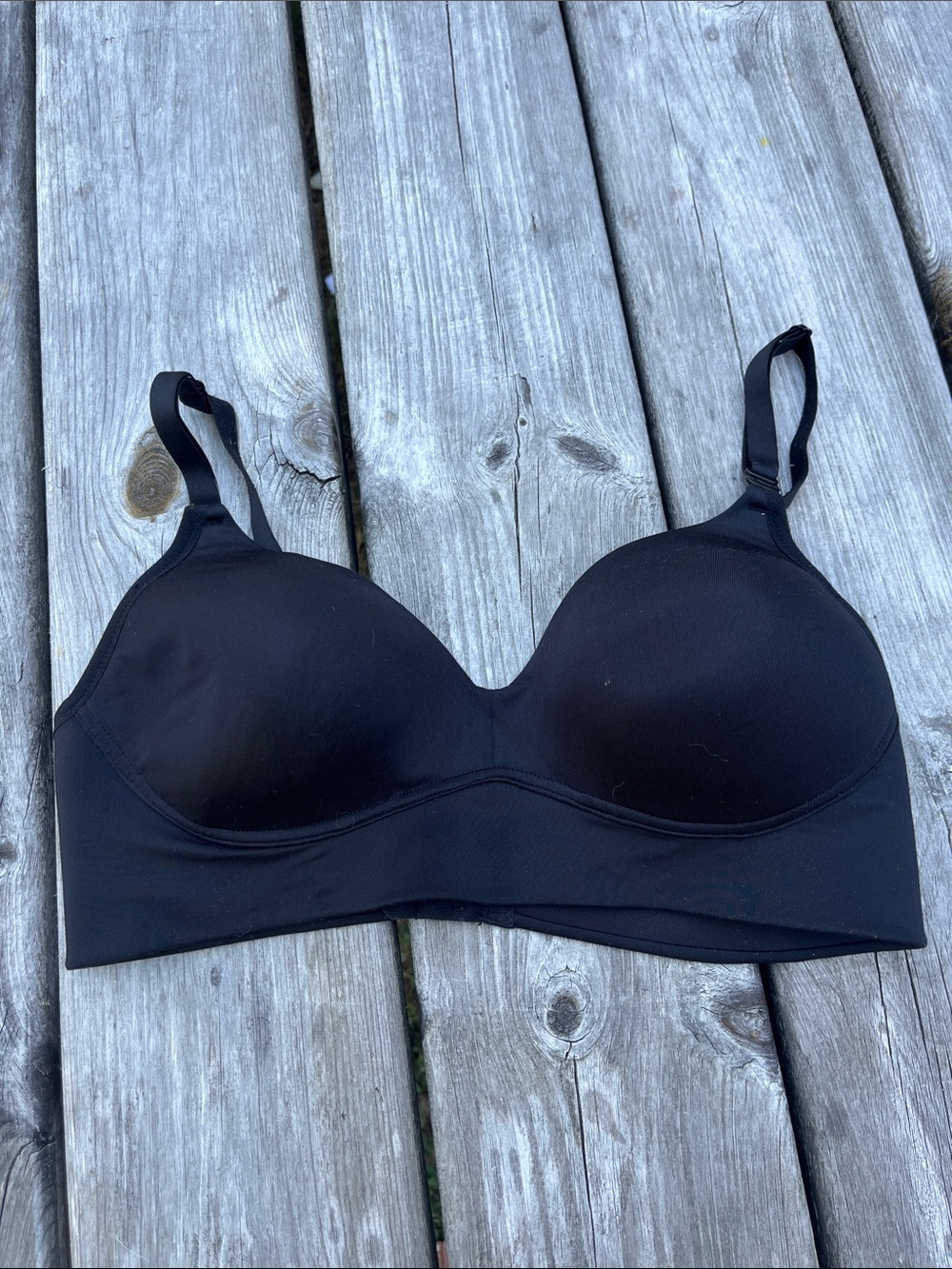 Warner's Black Wireless Seamless Comfort Bra